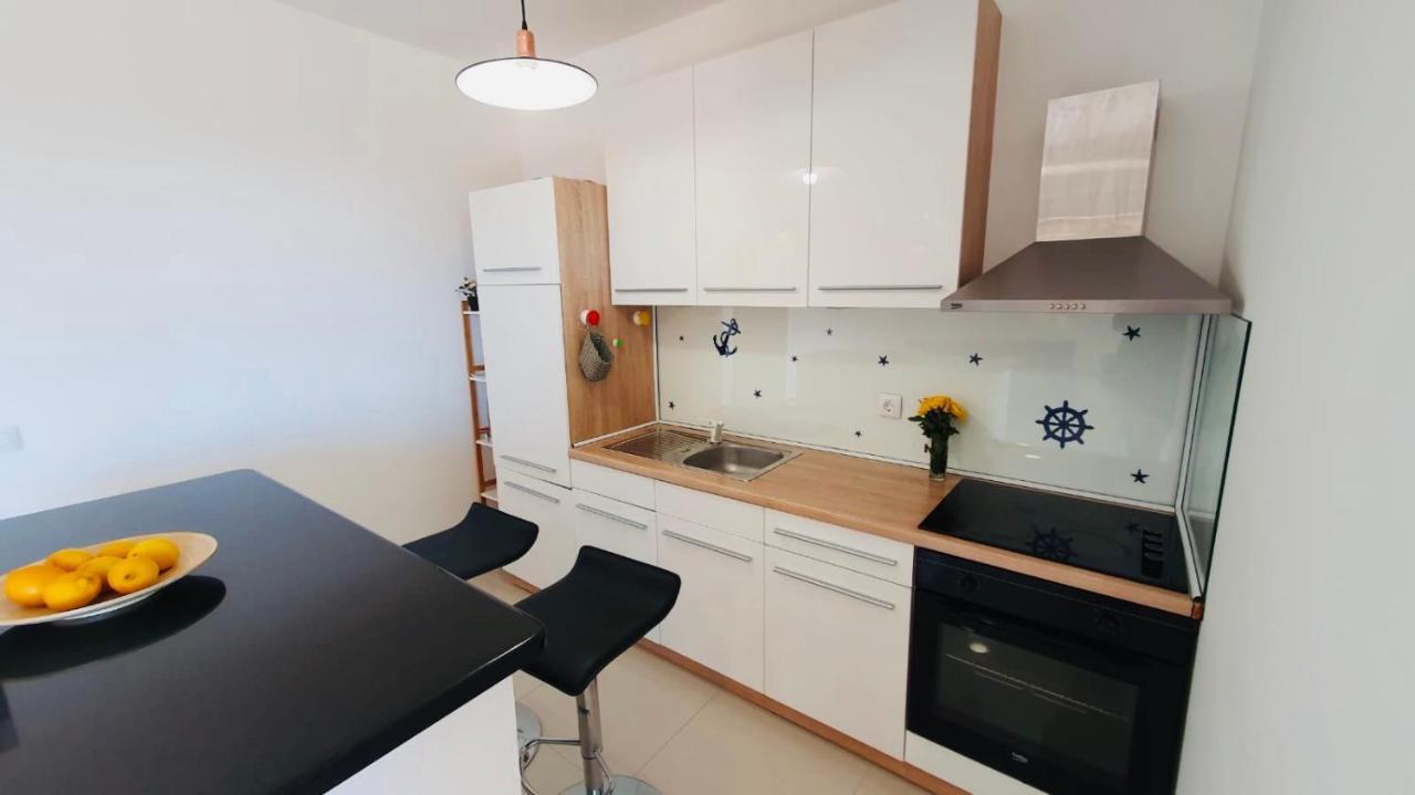 Apartman Petar Ražanac Exterior foto