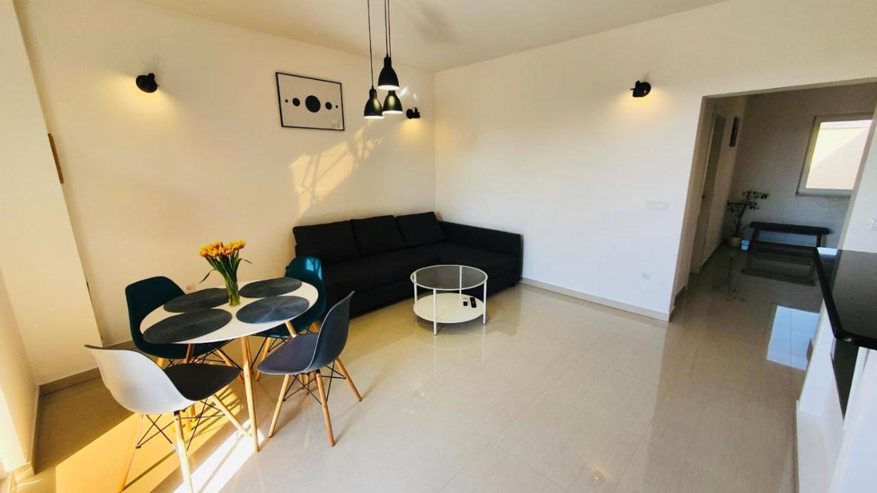 Apartman Petar Ražanac Exterior foto